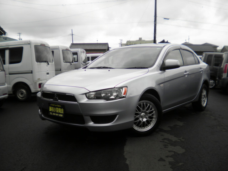 MITSUBISHI　GALANT FORTIS