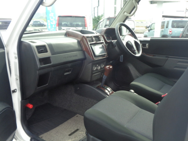 PAJERO MINI-12