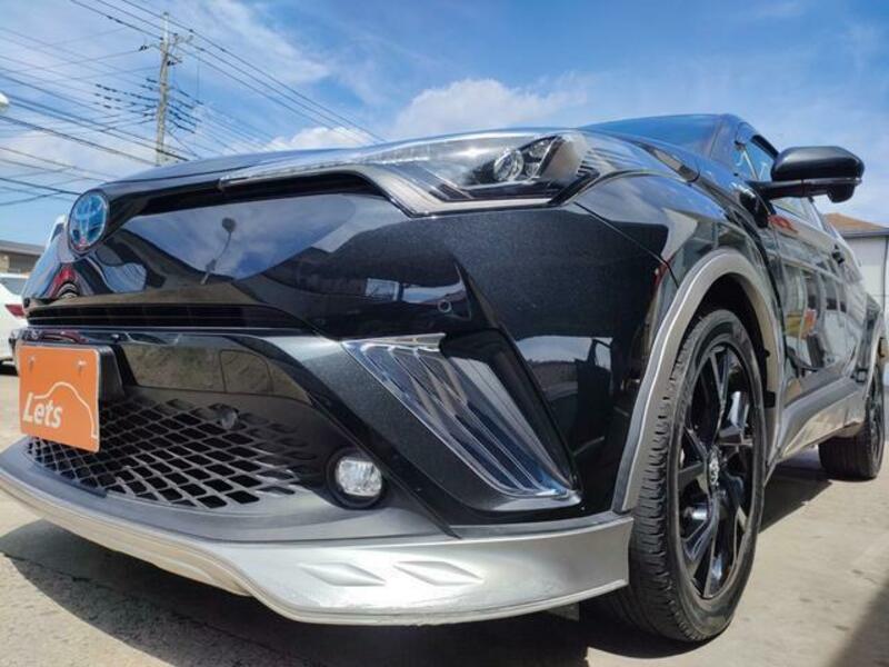 C-HR-12