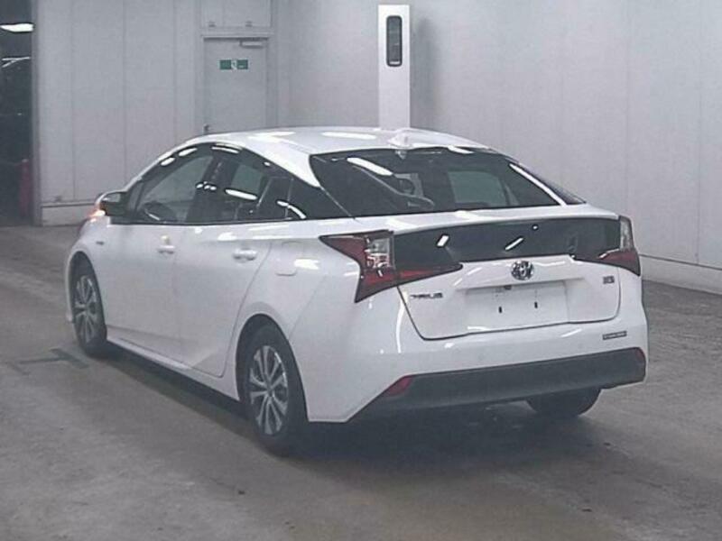 PRIUS-1