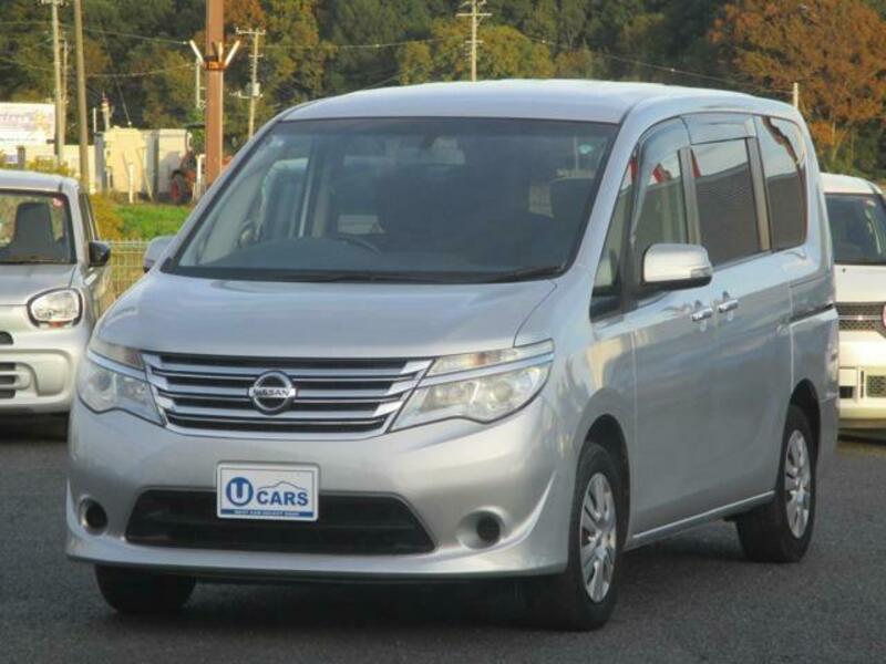 NISSAN　SERENA