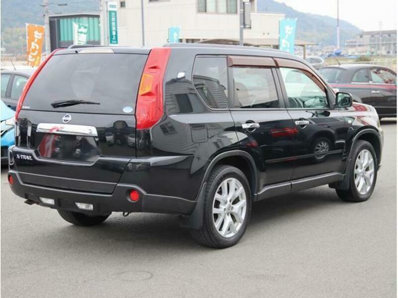 X-TRAIL-7