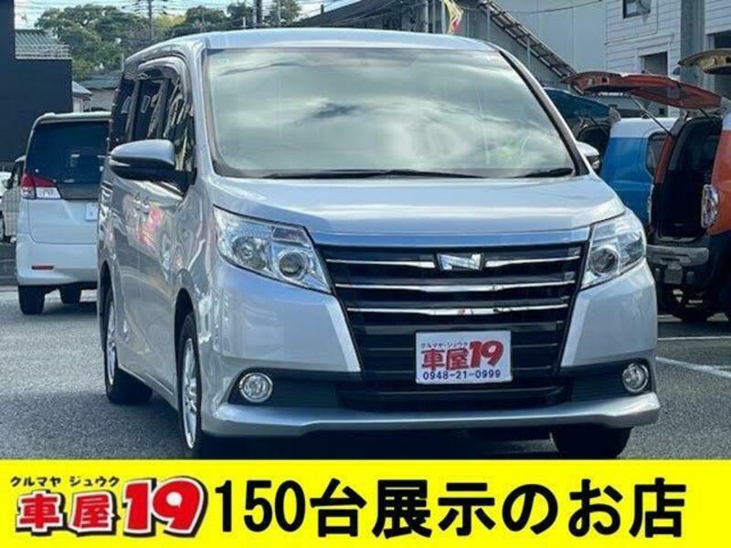 TOYOTA　NOAH