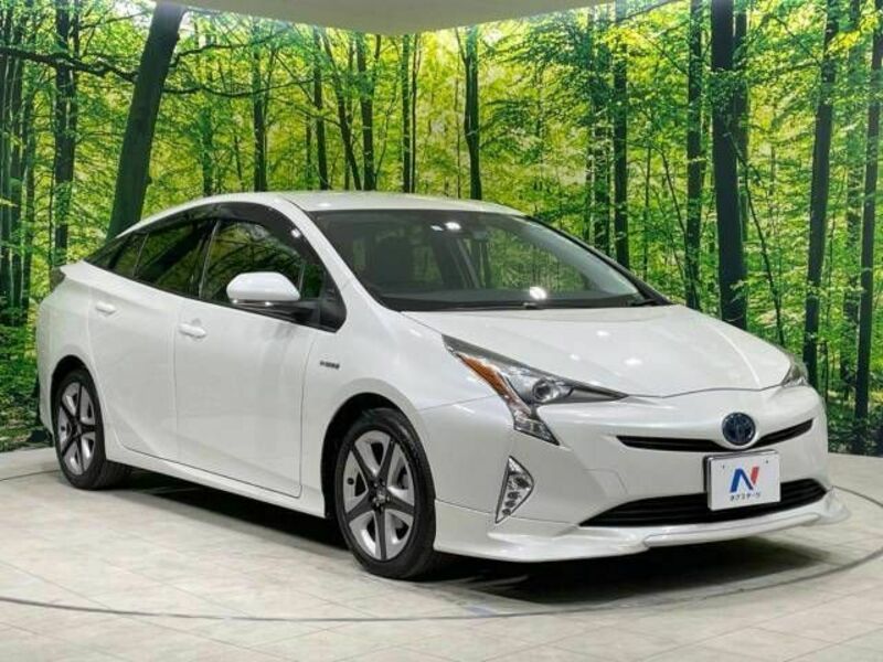 PRIUS-17