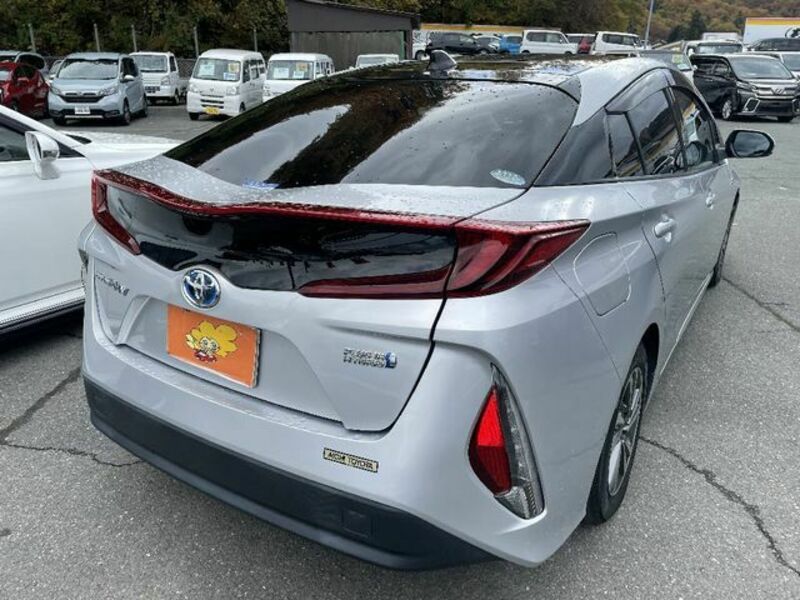 PRIUS PHV-2