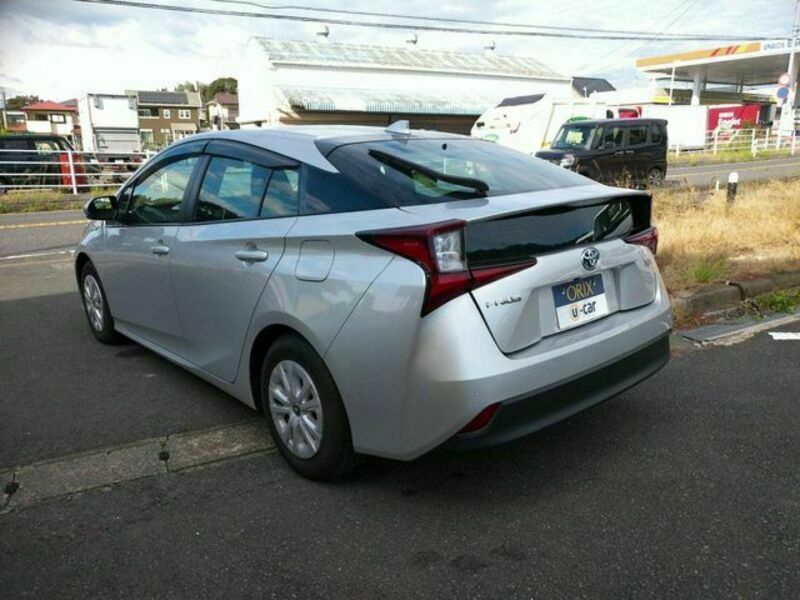 PRIUS-28