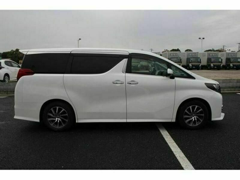 ALPHARD-9