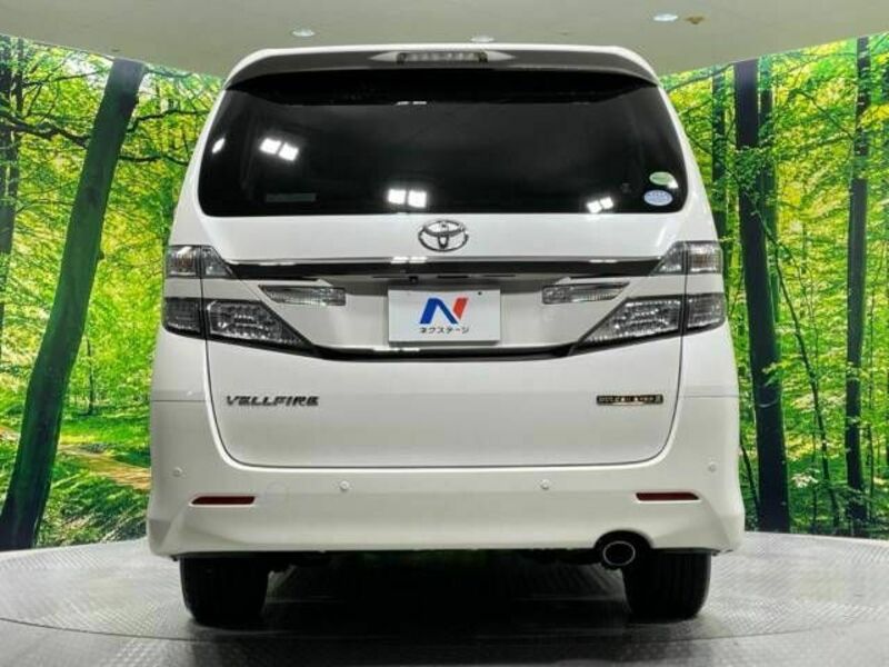 VELLFIRE-15