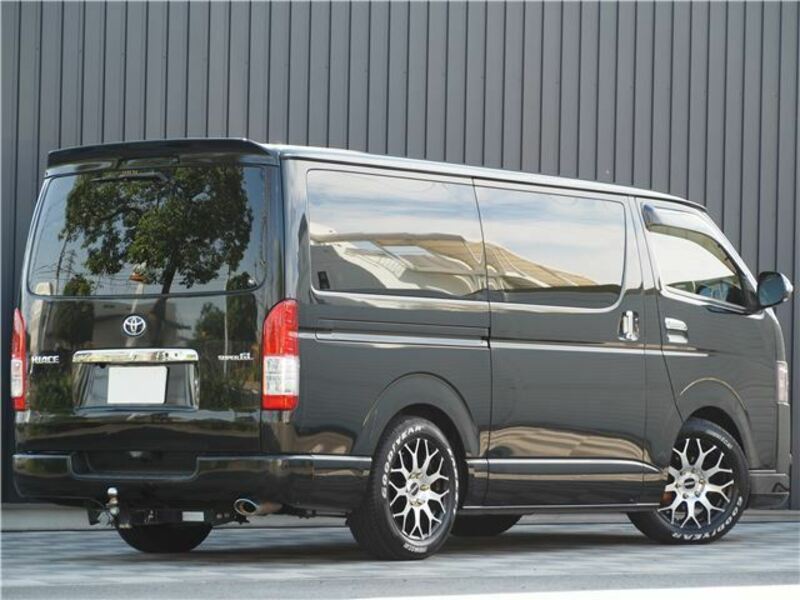 HIACE VAN-9