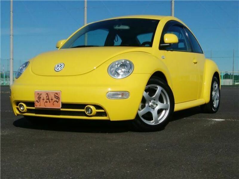 VOLKSWAGEN　NEW BEETLE