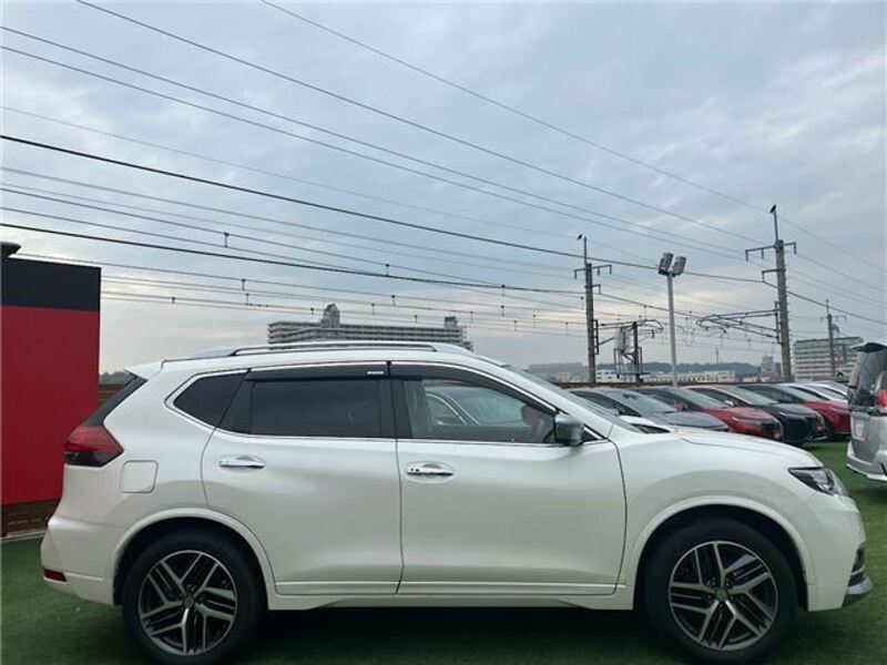 X-TRAIL-14