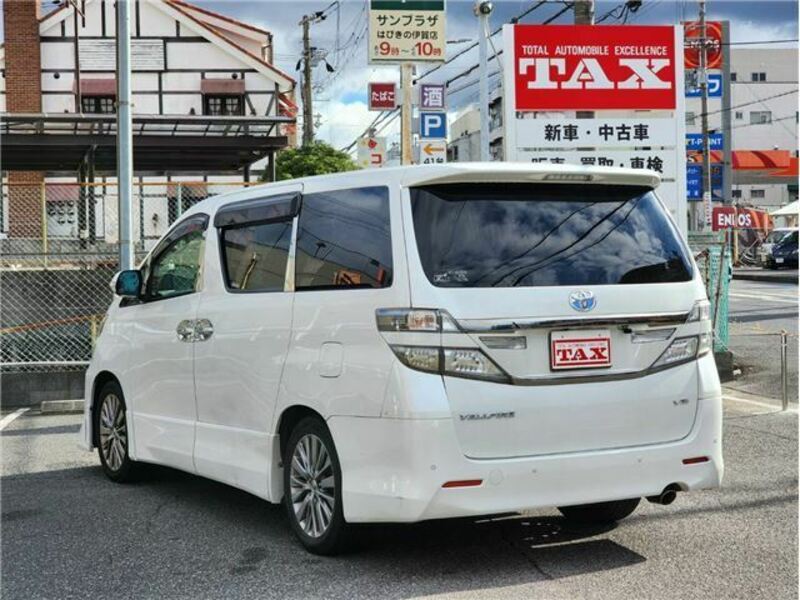 VELLFIRE-29