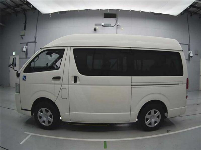 HIACE VAN-3