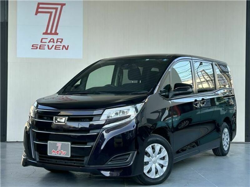 TOYOTA　NOAH