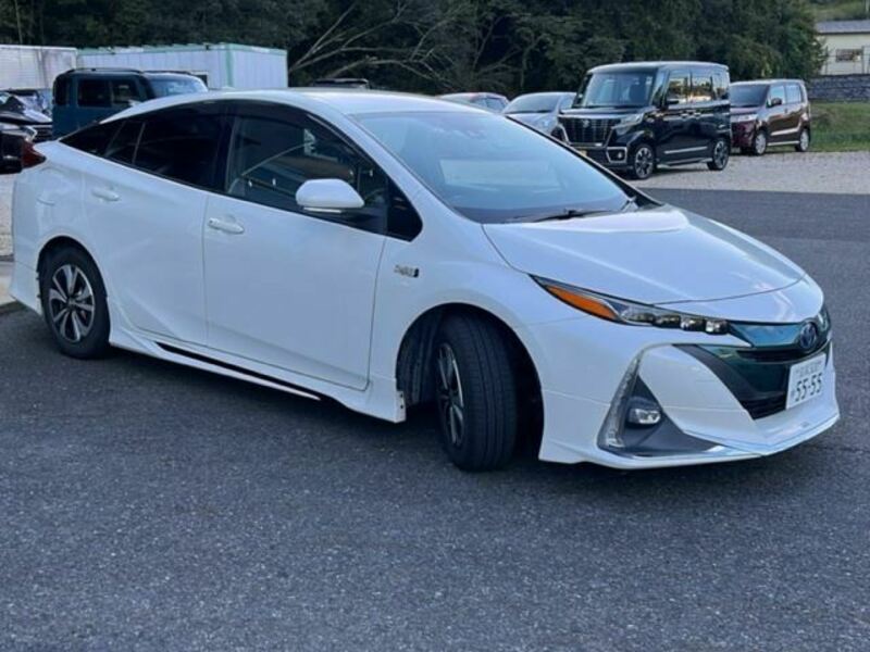 PRIUS PHV-10