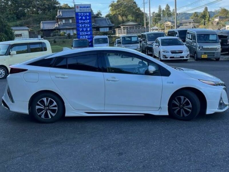 PRIUS PHV-15