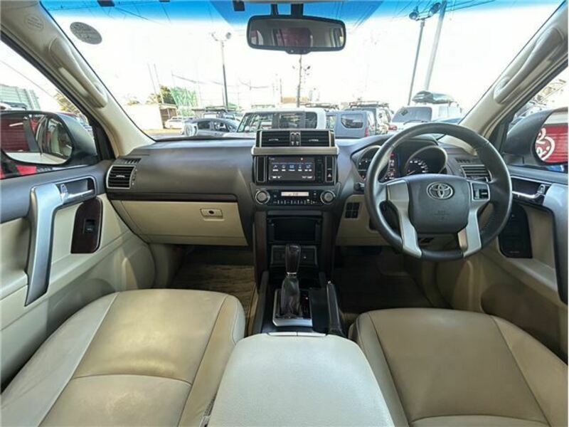 LAND CRUISER PRADO-2