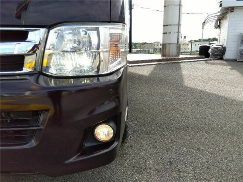 HIACE-49