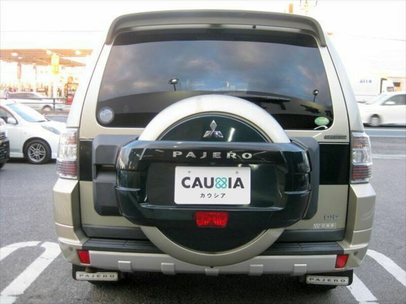 PAJERO-2