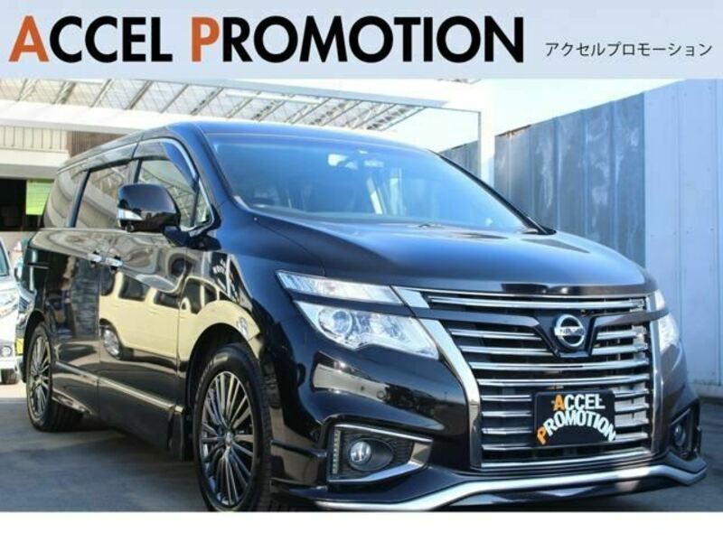 NISSAN　ELGRAND