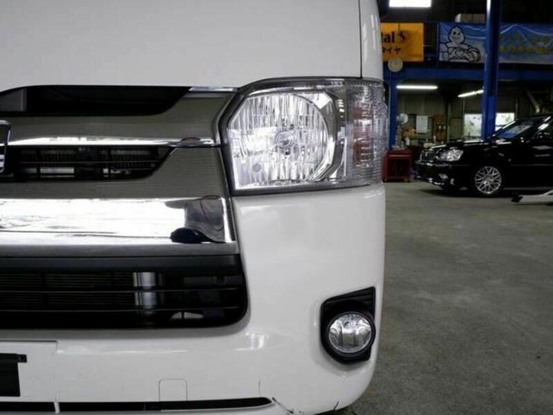 HIACE VAN-32