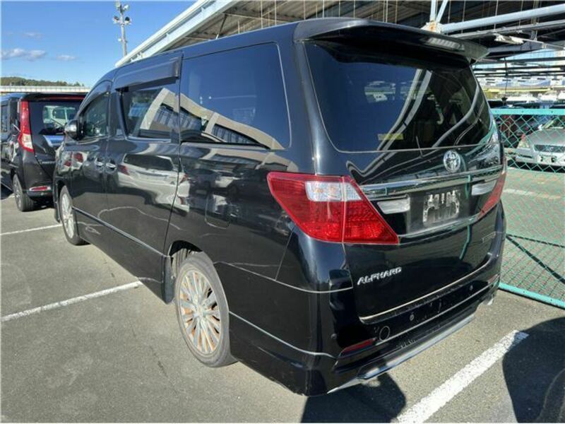 ALPHARD-4