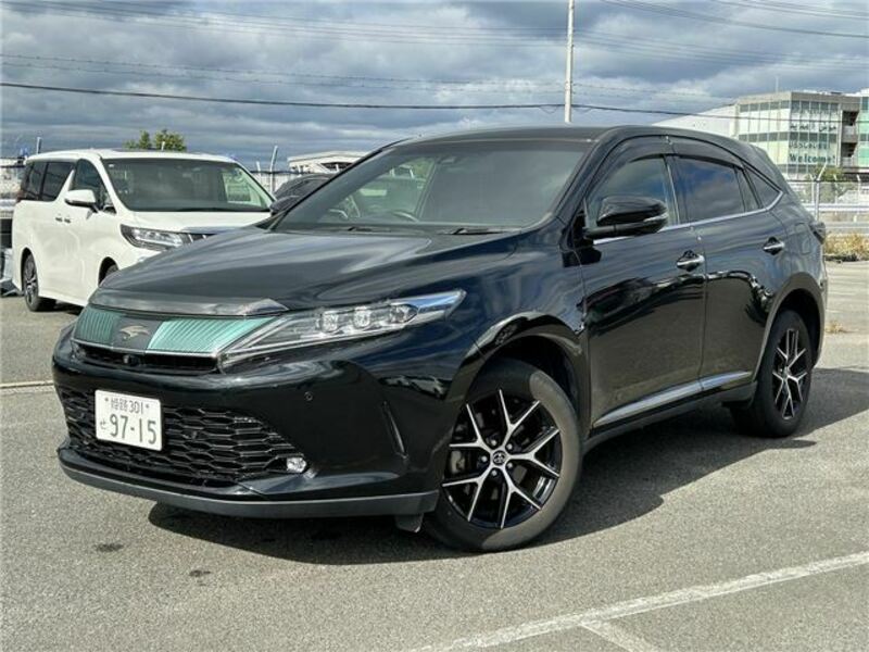 TOYOTA　HARRIER