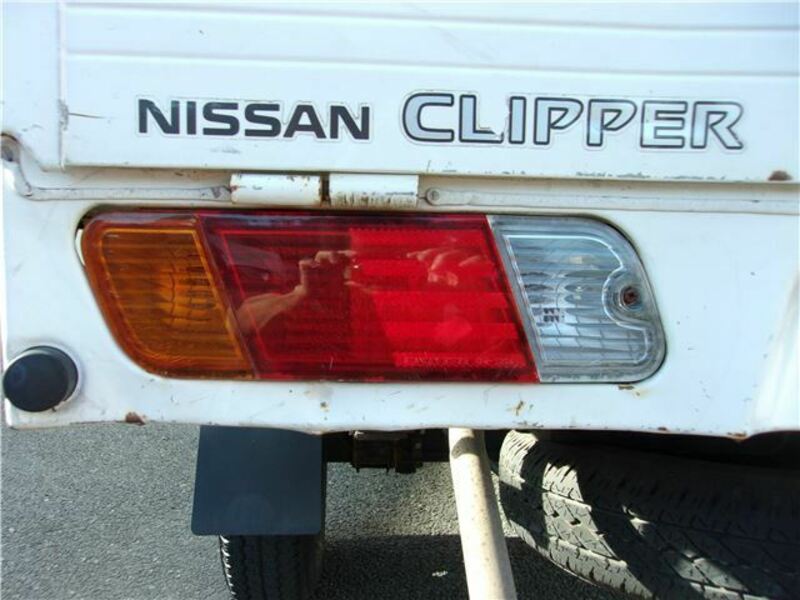 CLIPPER TRUCK-42