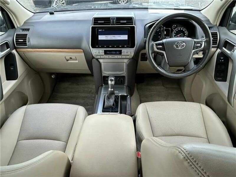 LAND CRUISER PRADO-4