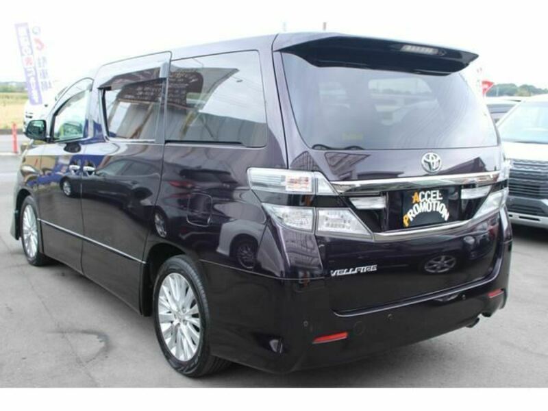 VELLFIRE-6