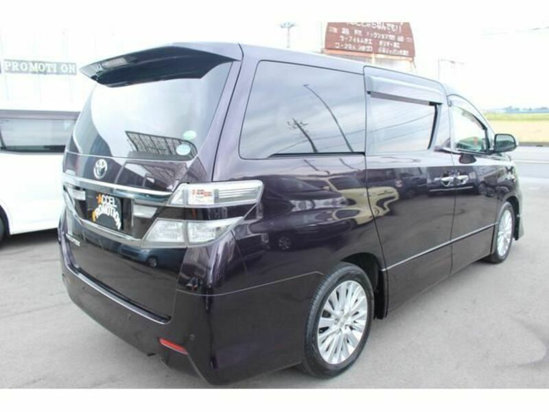 VELLFIRE-7