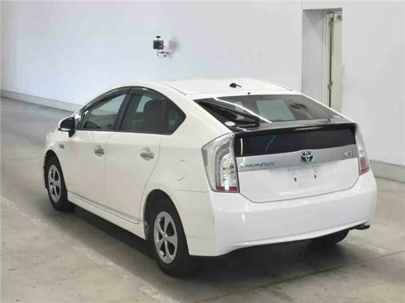 PRIUS PHV-3