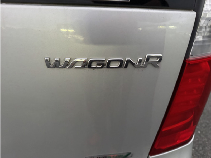 WAGON R-16