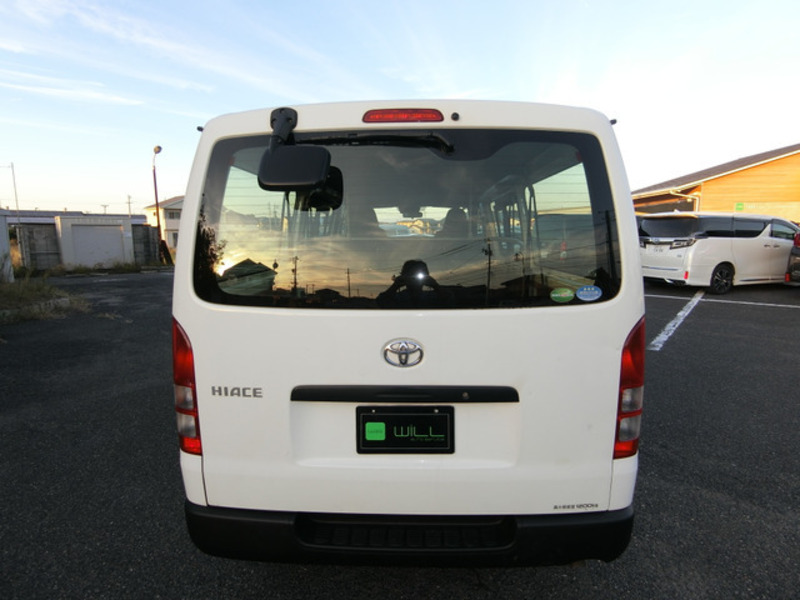 HIACE VAN-1