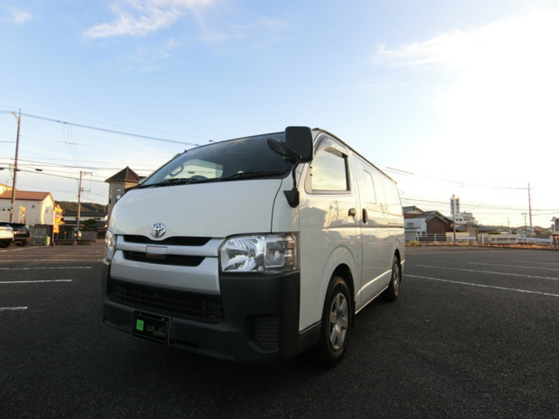 HIACE VAN-14