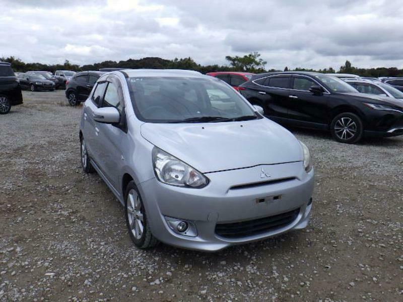 MITSUBISHI　MIRAGE