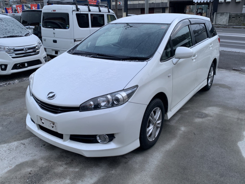 TOYOTA　WISH