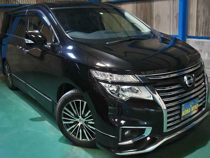 NISSAN　ELGRAND