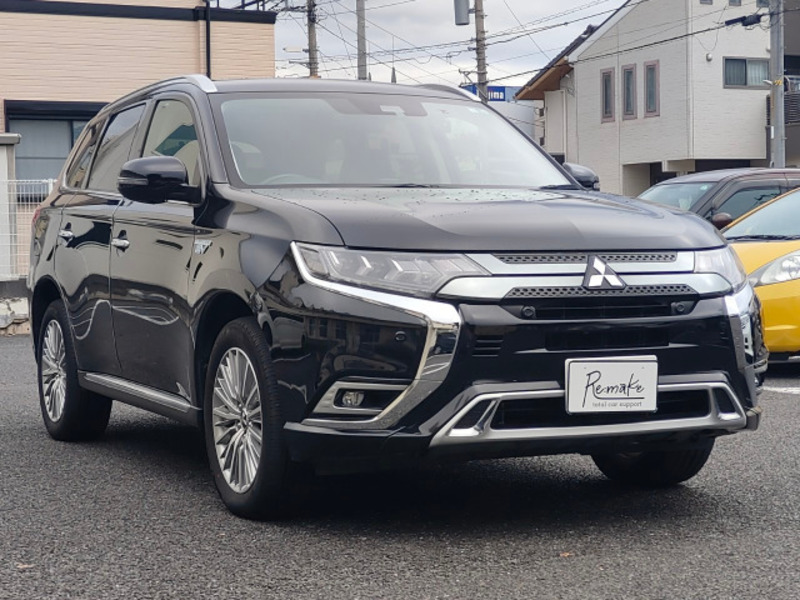 OUTLANDER PHEV-2