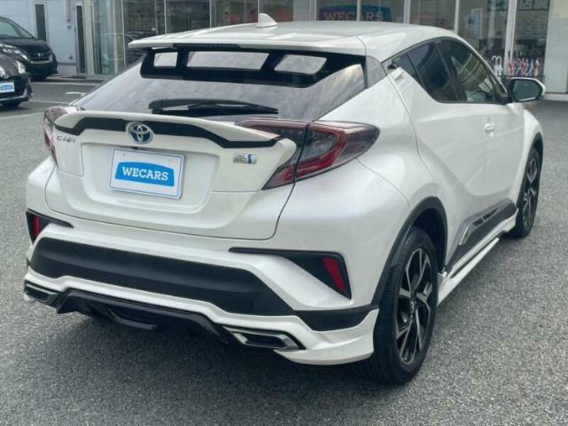 C-HR-2