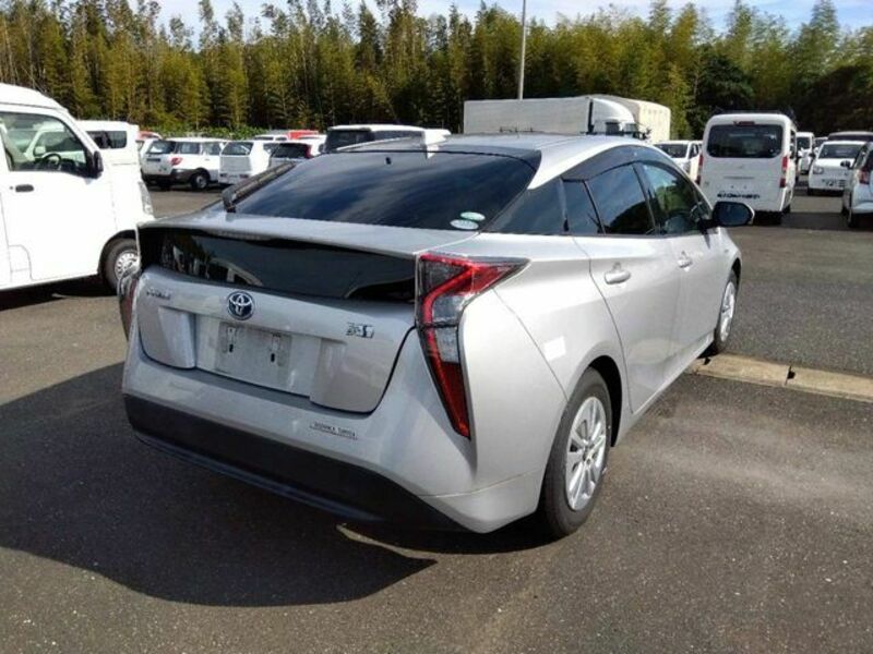 PRIUS-1