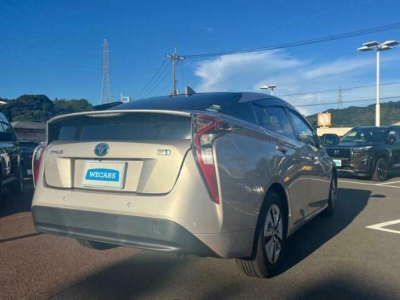 PRIUS-2