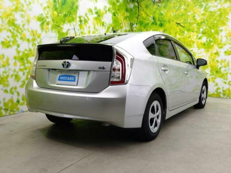 PRIUS-2