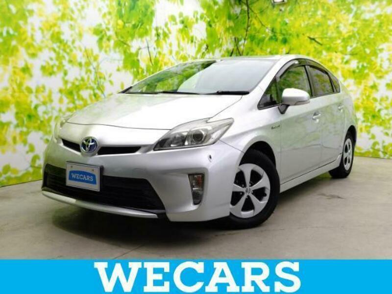 TOYOTA　PRIUS