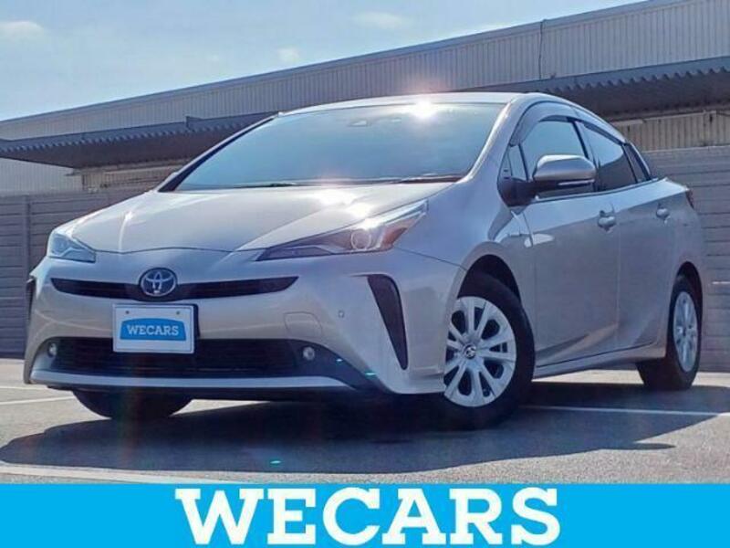 TOYOTA　PRIUS