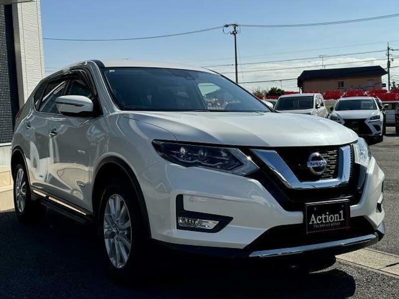 X-TRAIL-19