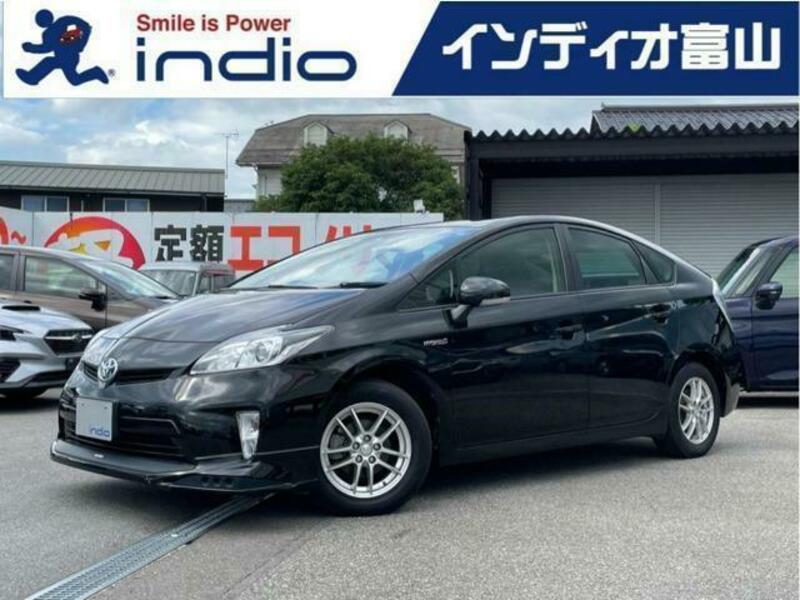 TOYOTA　PRIUS