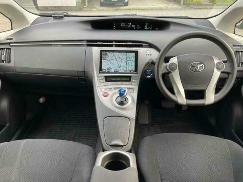 PRIUS-1