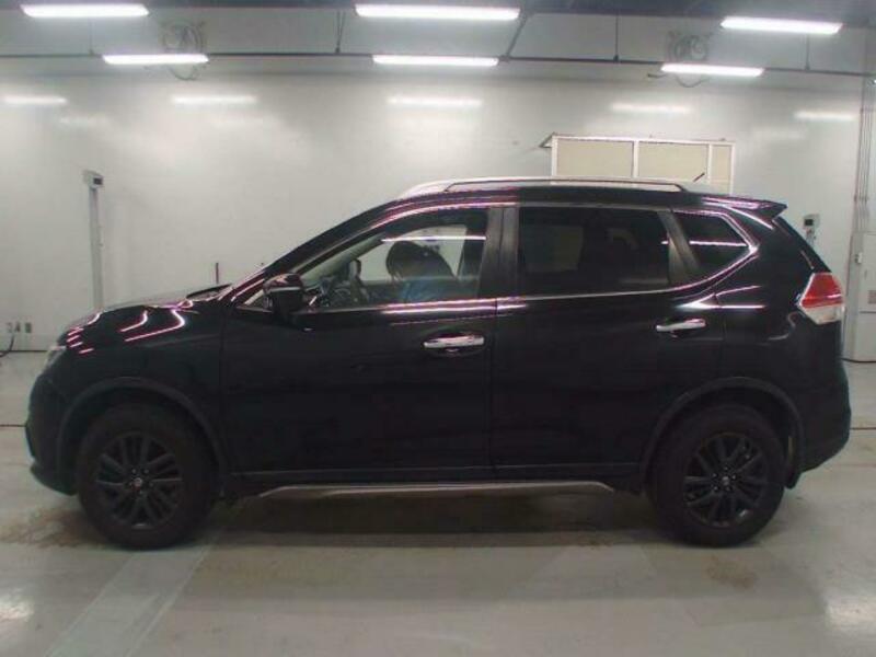 X-TRAIL-4