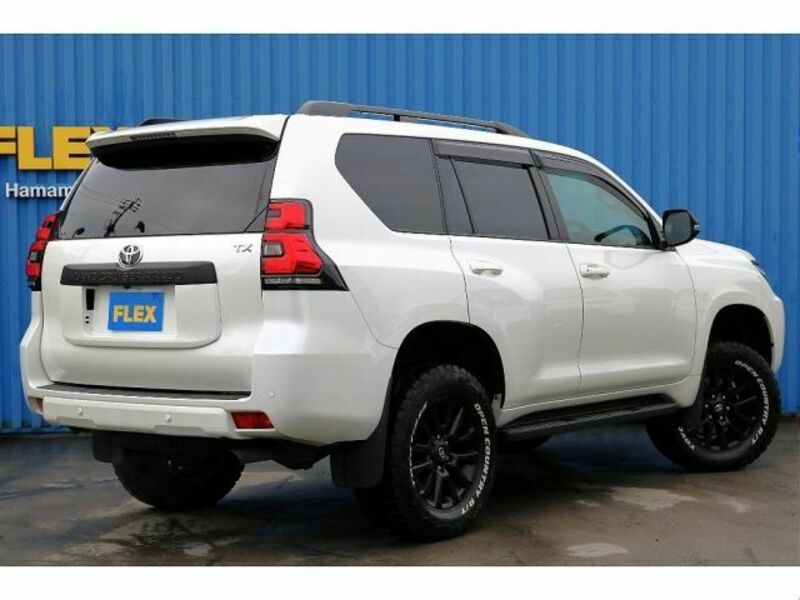 LAND CRUISER PRADO-2